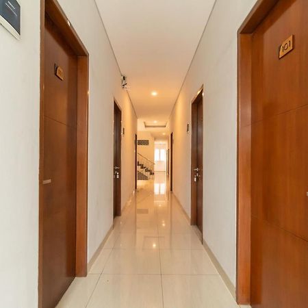 Urbanview Hotel Casa Kota Mangga Besar Jakarta Exterior photo